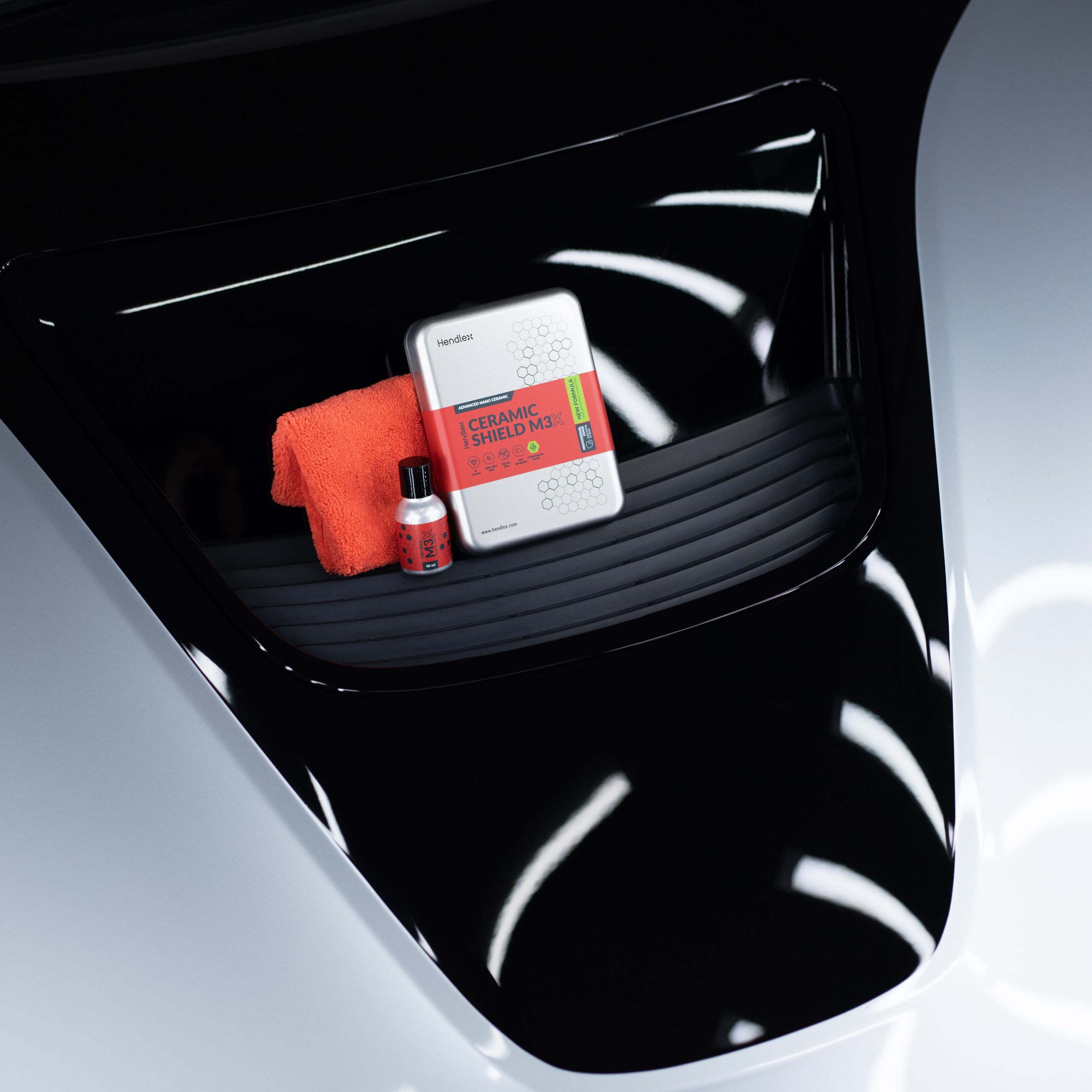 Hendlex-M3X-effect-1